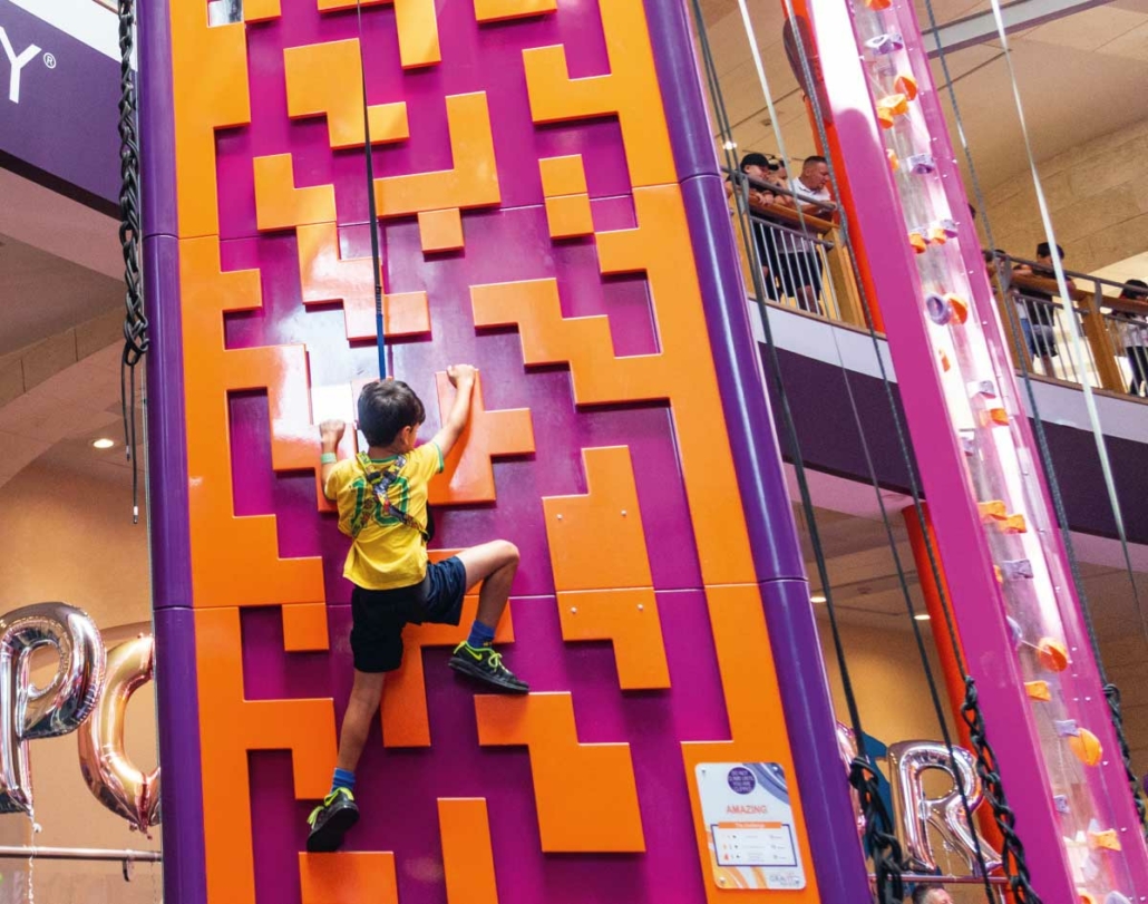 Entertainment - Shoreline Mall